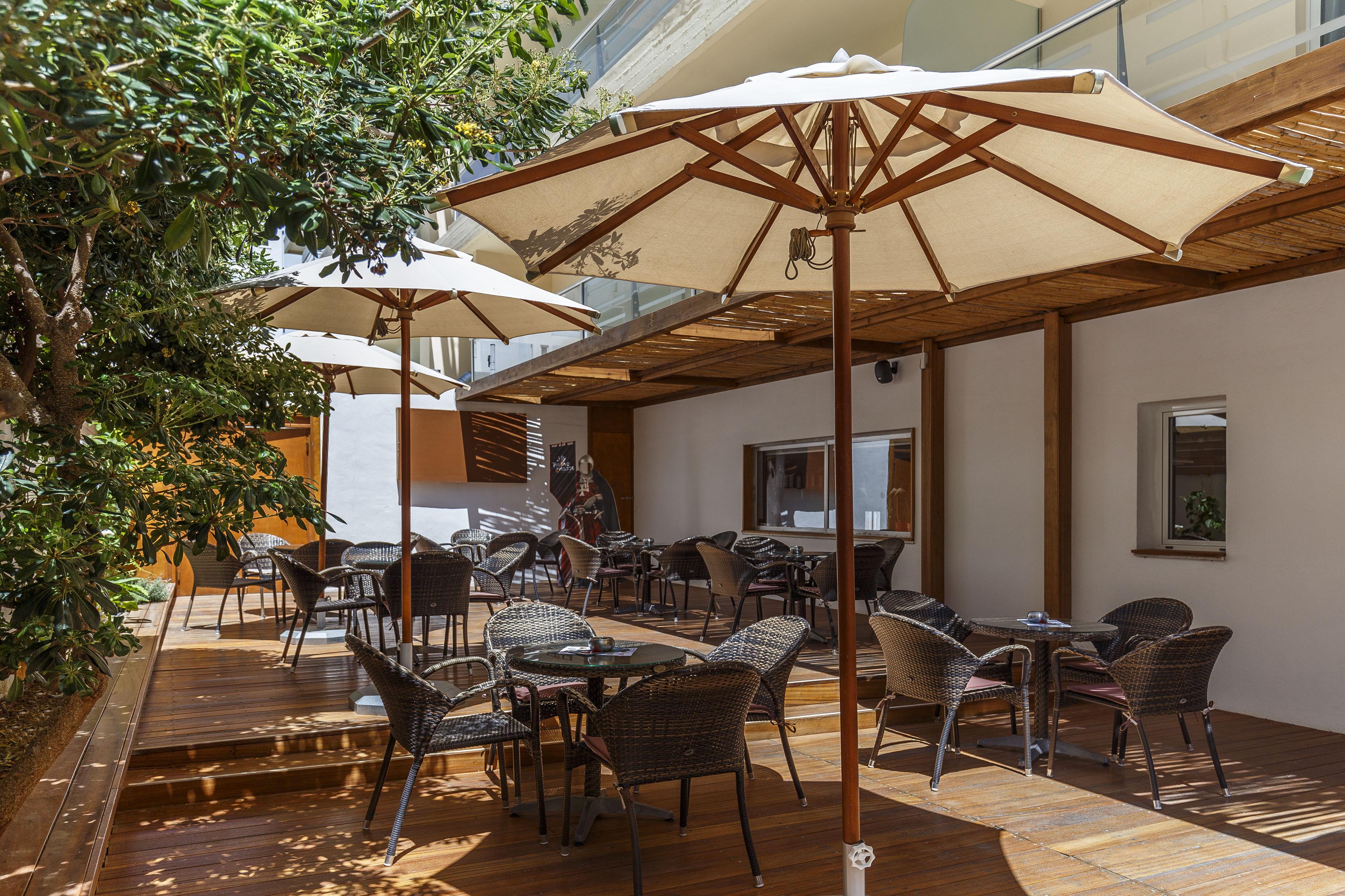Athena Hotel